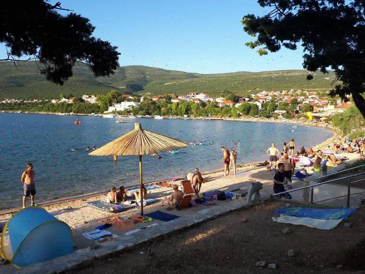Getaway Suite Beach Apartment Gornji Karin