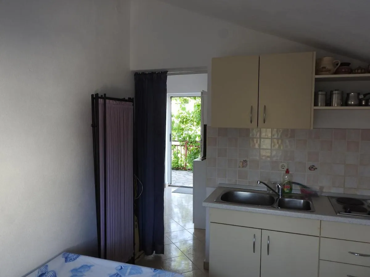 Getaway Suite Beach Apartment Gornji Karin Croatia